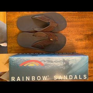 Rainbow men’s size 9 flip flops